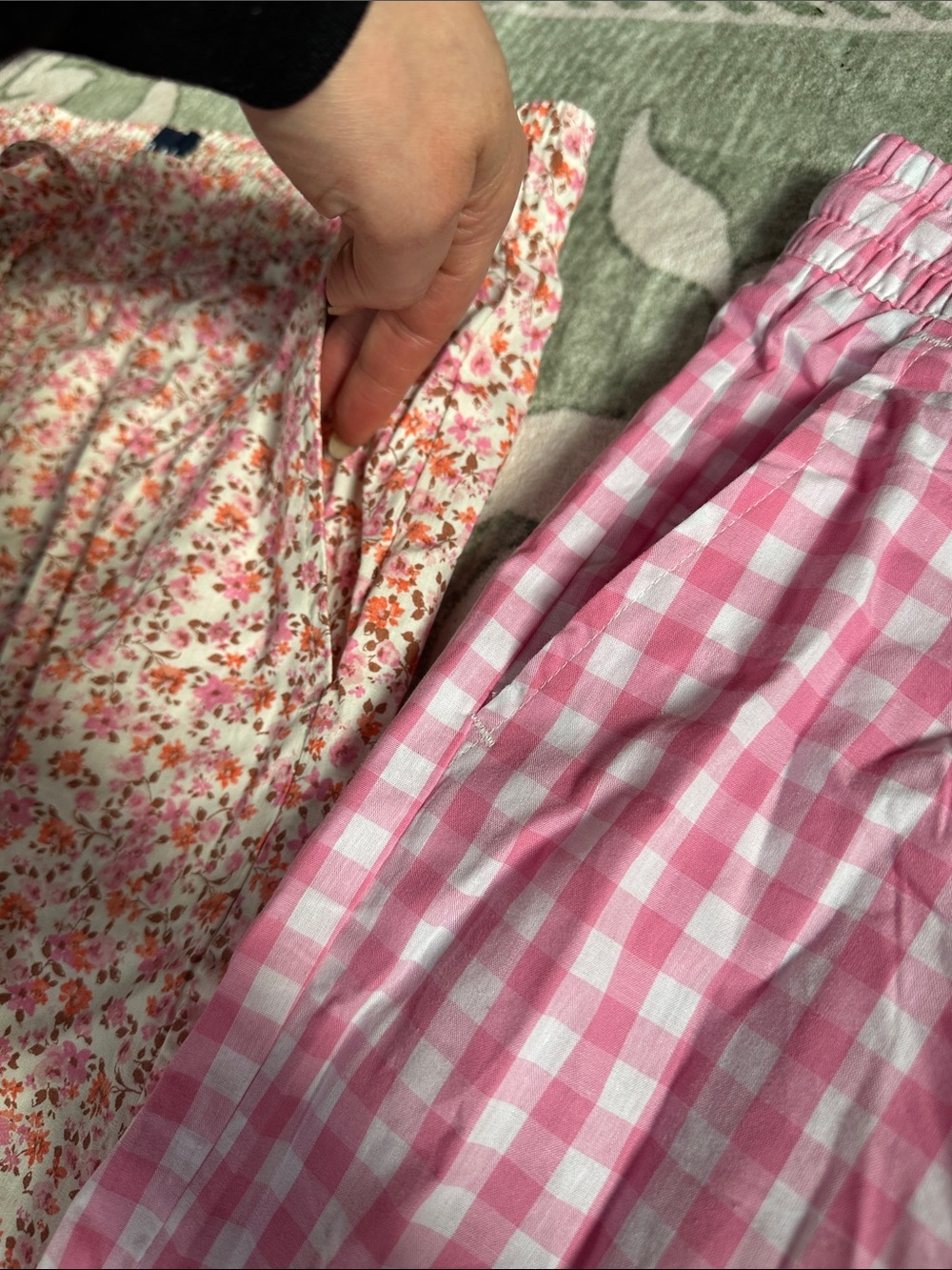 Pink Floral and Pink Gingham Pajama Pants Set Sz M - Picture 10 of 10